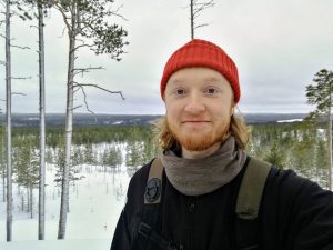 Guide trainee in the old forests of Oulanka National park